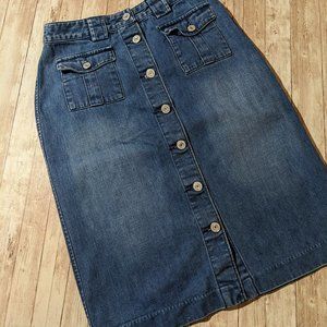 Vintage GAP Denim Button Skirt - Classic and Timeless Style